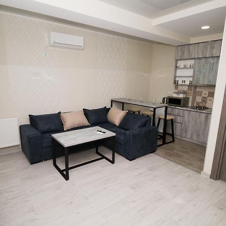 Host Net Atskuri Apartment Tbilisi ภายนอก รูปภาพ