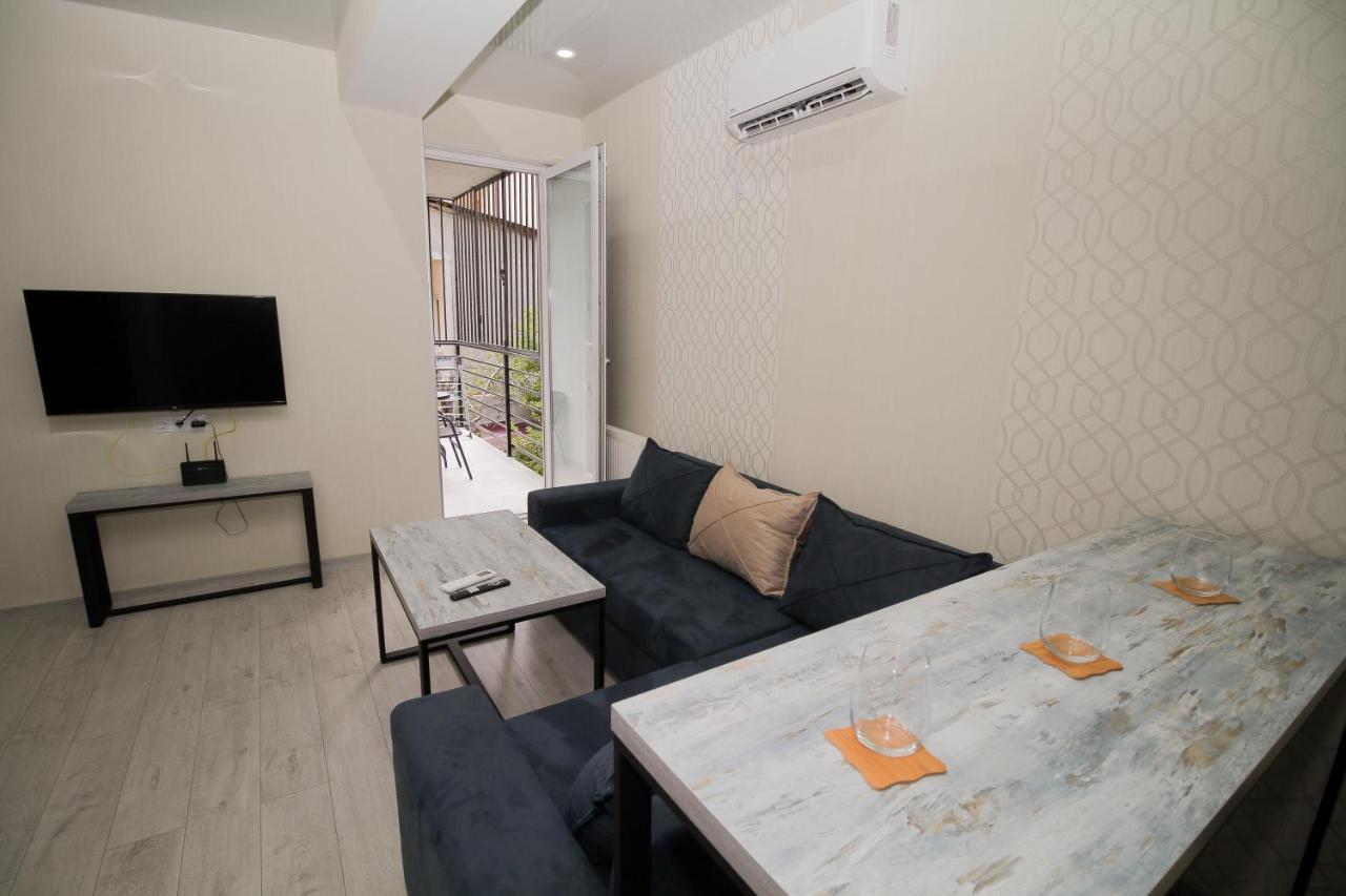 Host Net Atskuri Apartment Tbilisi ภายนอก รูปภาพ